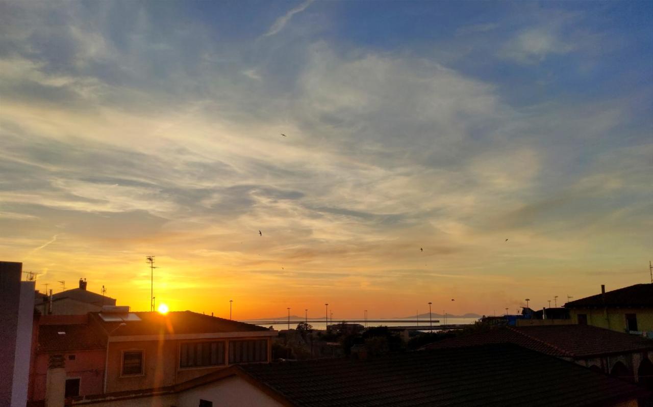 Il Faro Apartment Porto Torres Exterior foto