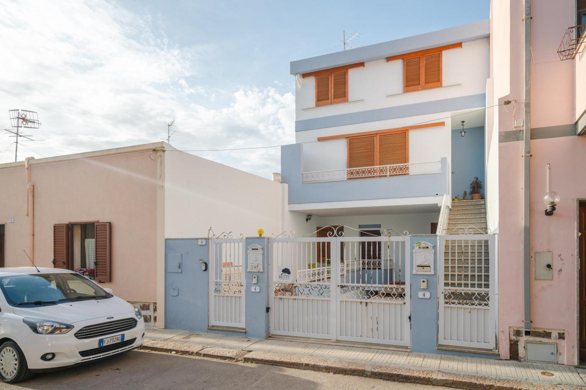 Il Faro Apartment Porto Torres Exterior foto